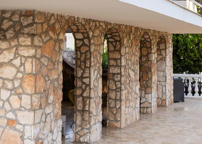 Angela Guest house Lama (Apulia)